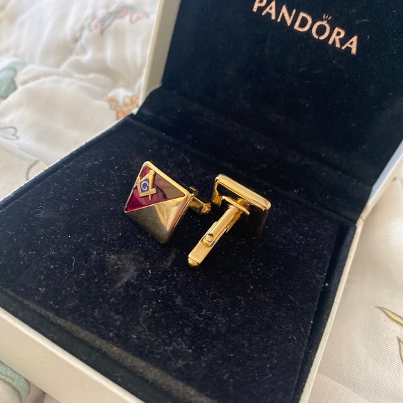 VINTAGE MASON Masonic Freemason Goldtone Red Enamel Cuff links Jewelry Mens - Picture 6 of 11